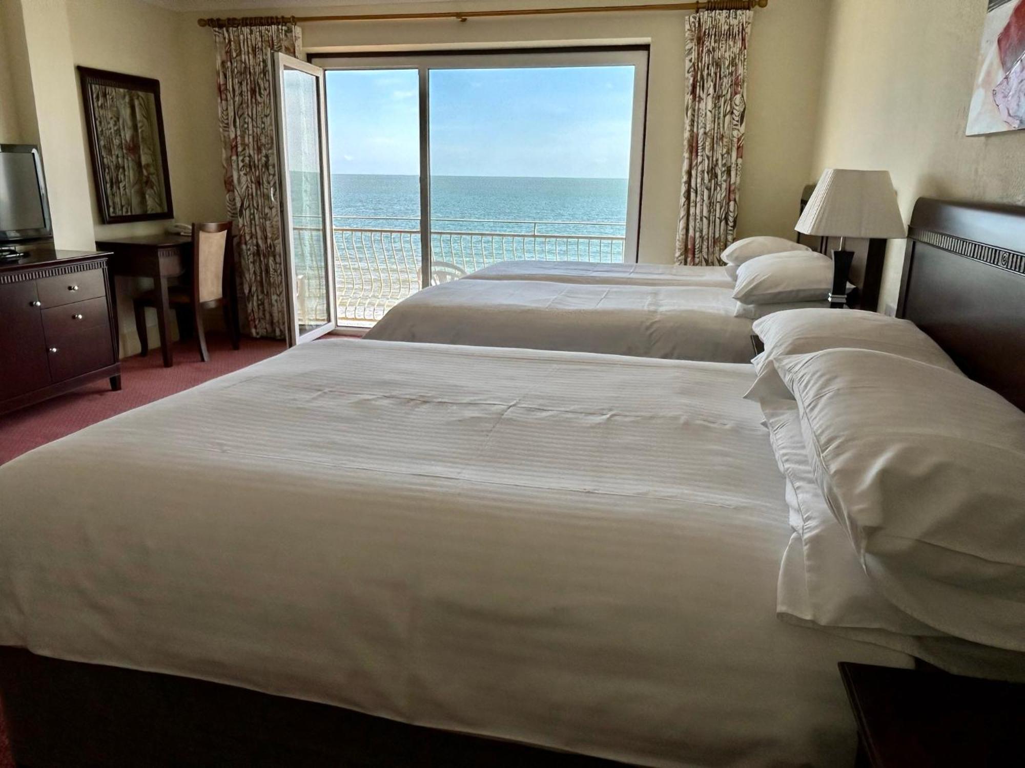 Regent Court - Seafront, Sandown - Free Car Ferry For Bookings Of 3 Or More Nights, Subject To Availability Rom bilde