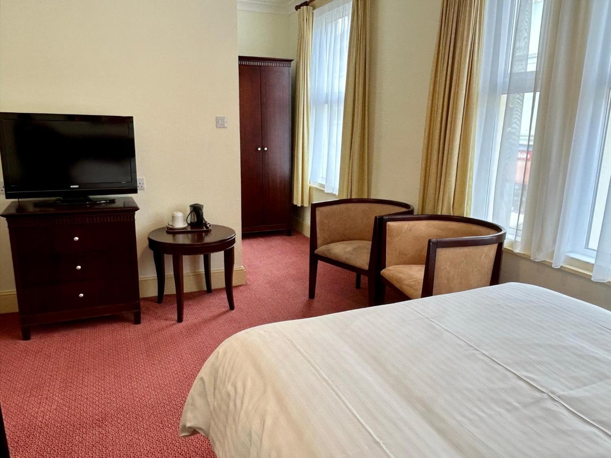 Regent Court - Seafront, Sandown - Free Car Ferry For Bookings Of 3 Or More Nights, Subject To Availability Rom bilde